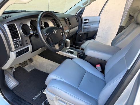 Used 2011 Toyota Sequoia Limited image 20