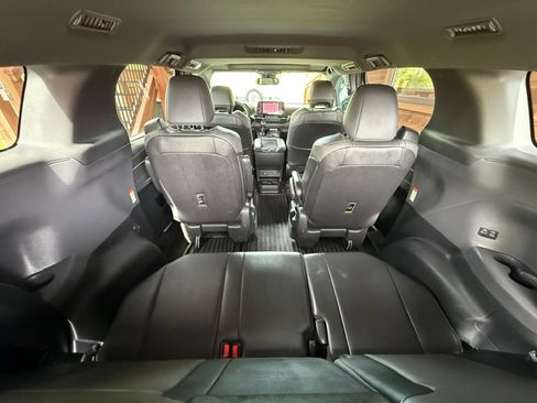 Used 2021 Toyota Sienna XSE AWD w/ Plus Package image 22