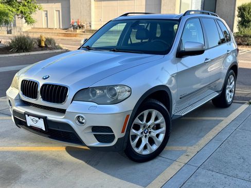 Used 2012 BMW X5 xDrive35i AWD/4WD image 1