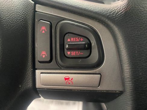 Used 2015 Subaru Legacy 2.5i Limited AWD/4WD image 14