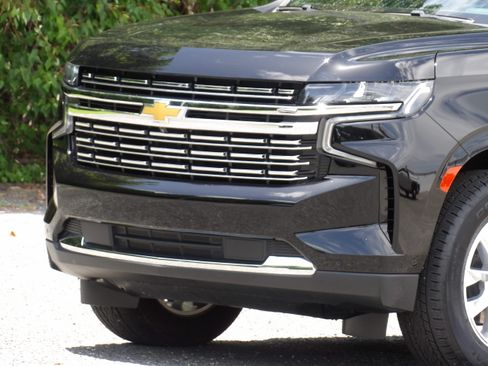 Used 2023 Chevrolet Tahoe 2WD Premier image 12