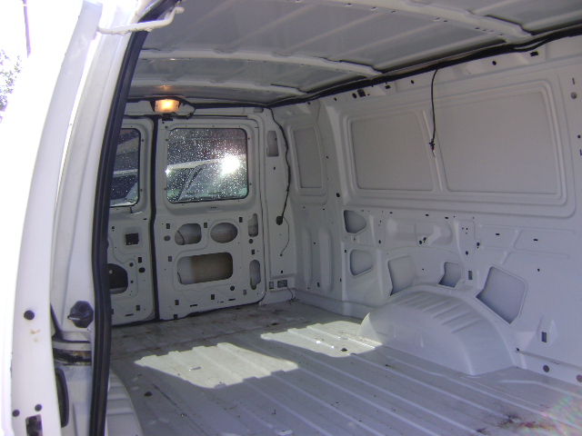 Used 2000 Ford E-350 and Econoline 350 Extended Super Duty RWD image 8