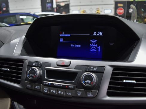 Used 2011 Honda Odyssey EX-L image 28