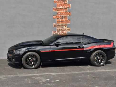 Used 2010 Chevrolet Camaro SS Coupe RWD image 13