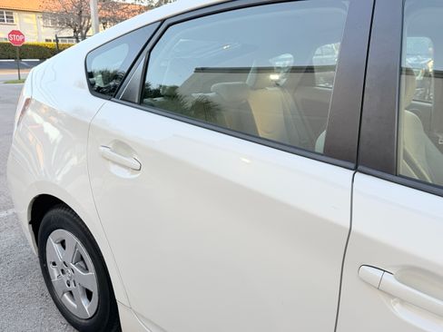 Used 2010 Toyota Prius image 27