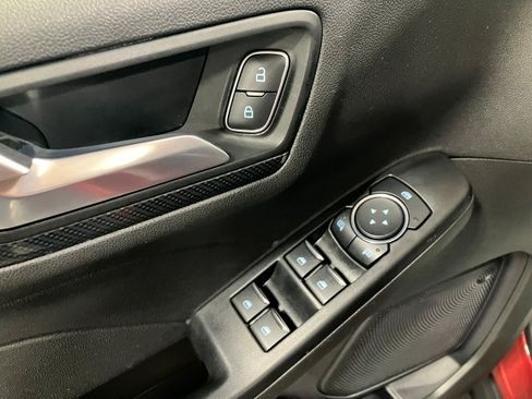 Used 2024 Ford Escape ST-Line image 9