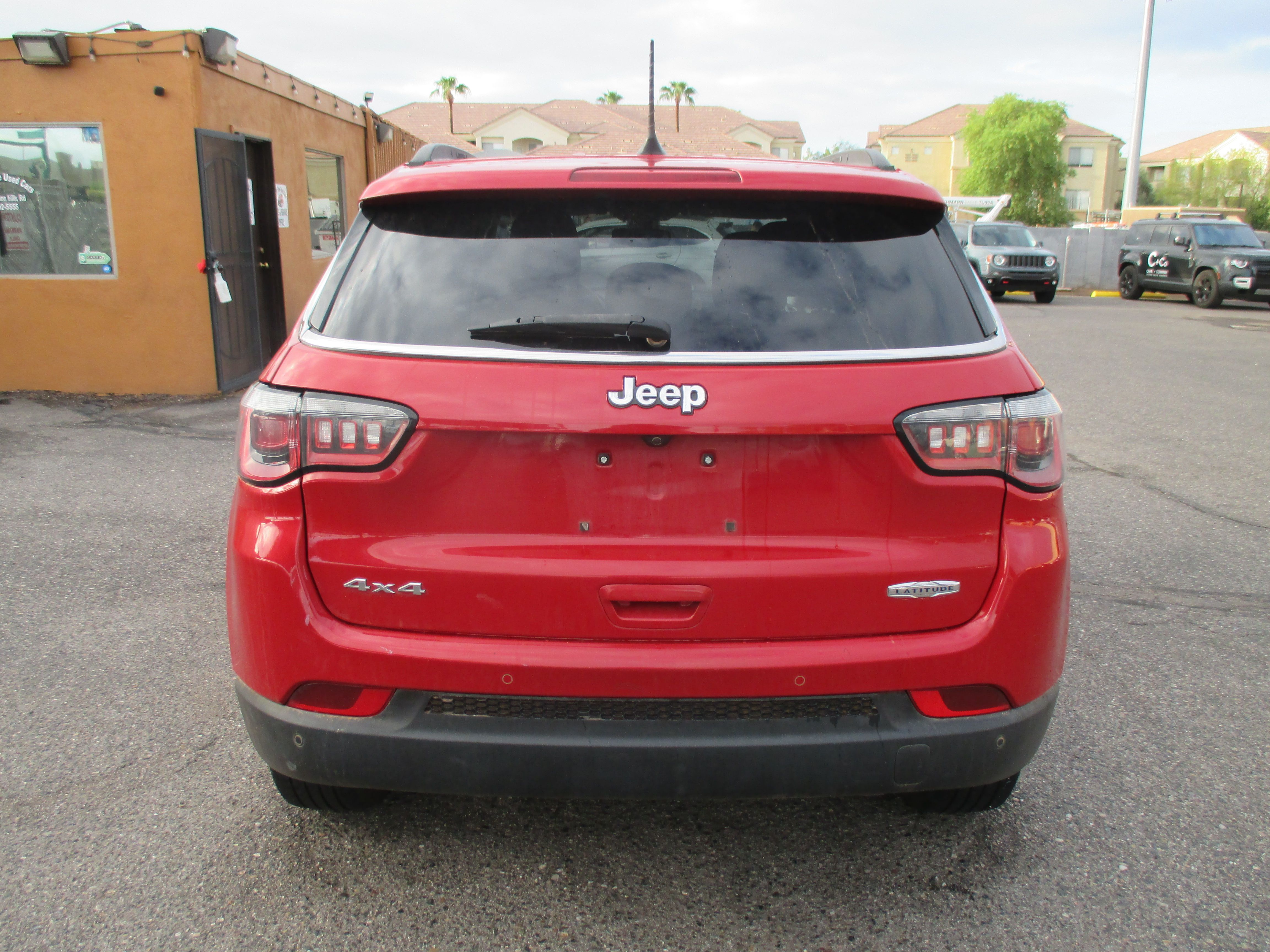 Used 2018 Jeep Compass 4WD Latitude w/ Altitude Pkg image 9