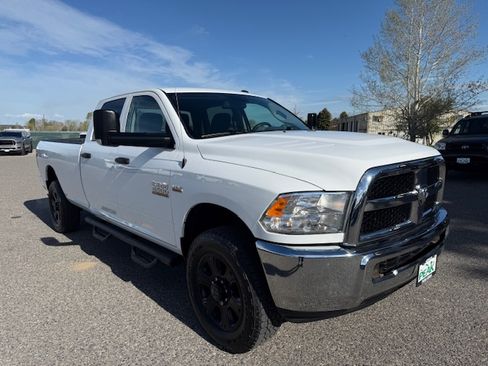 Used 2016 RAM 2500 4x4 Crew Cab ST image 8