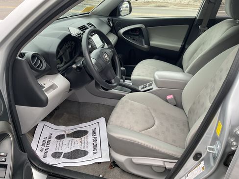 Used 2010 Toyota RAV4 Sport image 11