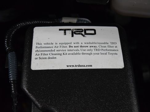 Used 2017 Toyota Corolla SE 50th Anniversary image 32