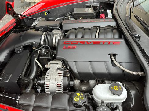 Used 2013 Chevrolet Corvette image 15