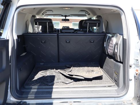 Used 2008 Toyota FJ Cruiser image 31