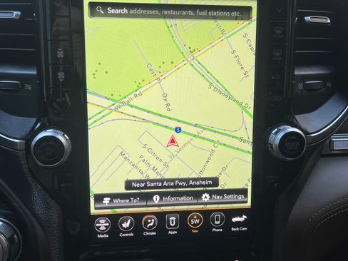 Used 2021 RAM 1500 Longhorn image 22