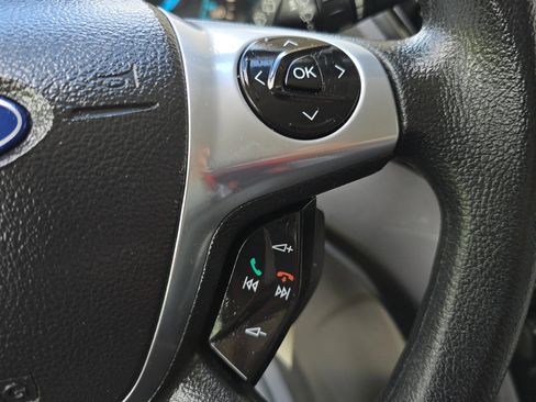 Used 2014 Ford Escape SE image 13