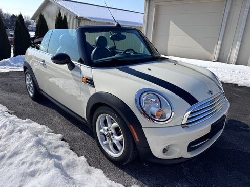 Used 2012 MINI Cooper image 4
