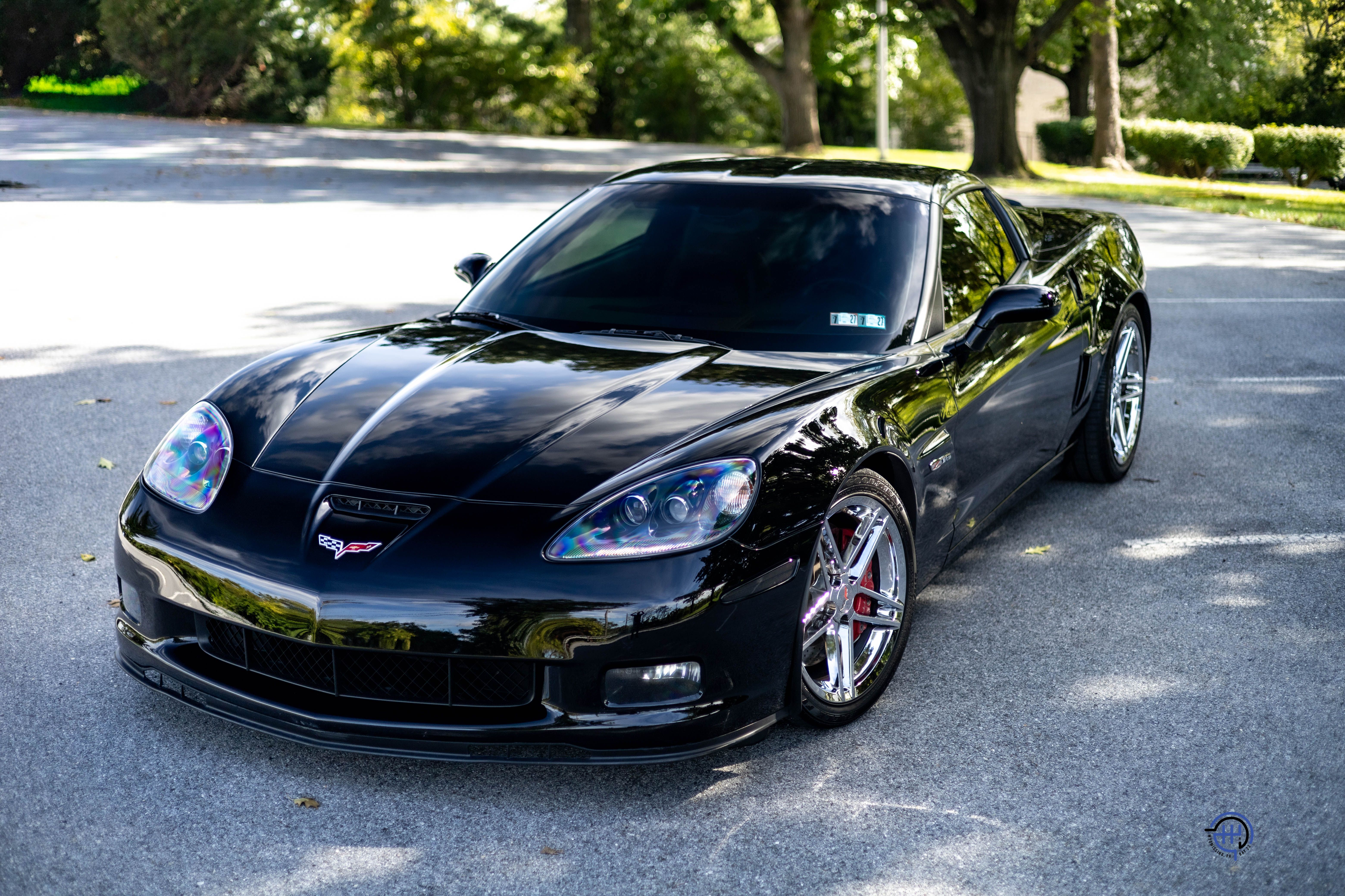 Used 2008 Chevrolet Corvette Z06 Coupe w/ 2LZ RWD image 1