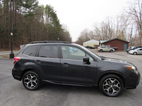 Used 2014 Subaru Forester 2.0XT Premium image 10