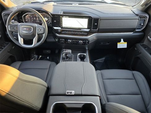 New 2026 GMC Sierra 1500 Elevation image 26
