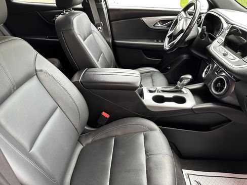 Used 2020 Chevrolet Blazer LT image 12