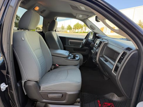 Used 2013 RAM 1500 ST RWD image 15