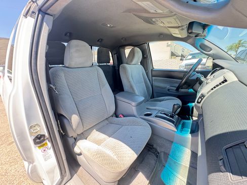 Used 2010 Toyota Tacoma 2WD Access Cab image 18