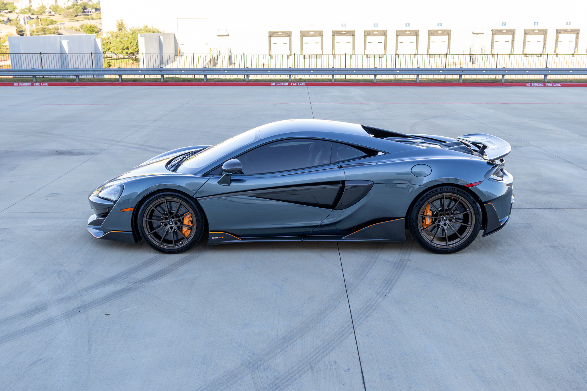 Used 2019 McLaren 600LT RWD image 13
