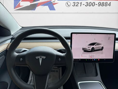 Used 2023 Tesla Model 3 Standard Range RWD image 9