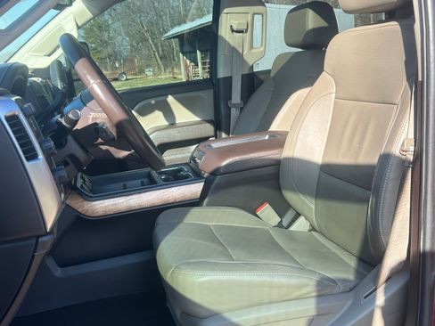 Used 2015 Chevrolet Silverado 2500 LTZ image 10