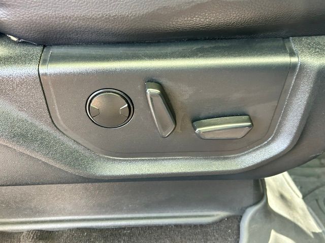 Used 2020 Ford Expedition Max 2WD XLT image 28