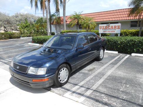 Used 1996 Lexus LS 400 image 1