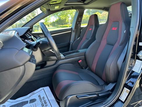 Used 2020 Honda Civic Si image 9