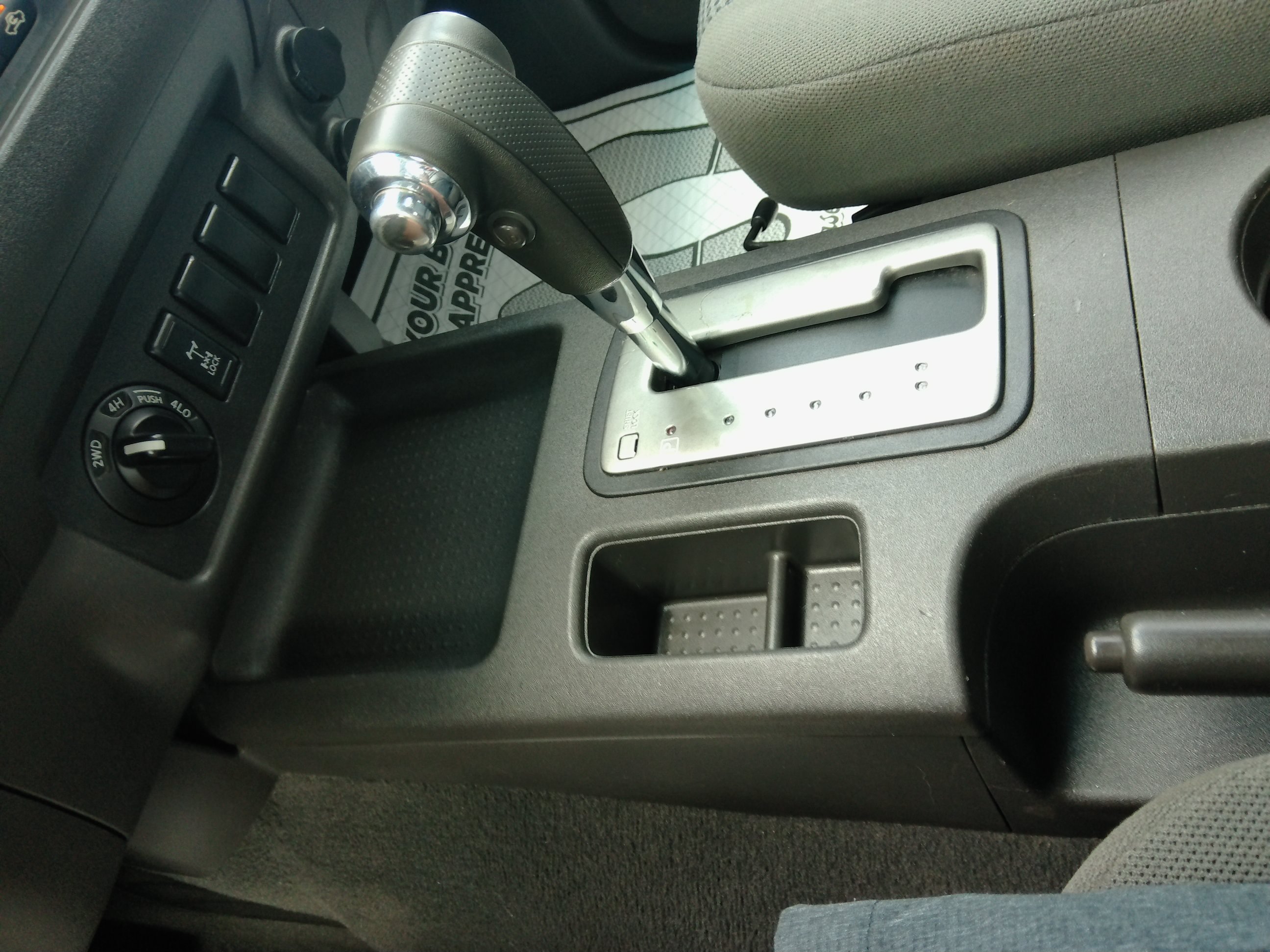 Used 2007 Nissan Frontier 4x4 Crew Cab NISMO image 55