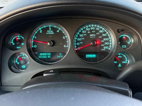 Used 2012 Chevrolet Tahoe LS image 21