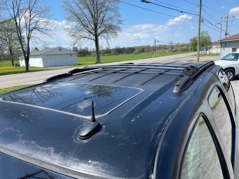 Used 2003 Chevrolet Tahoe AWD/4WD image 9