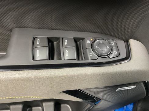 Used 2025 Chevrolet Silverado 1500 ZR2 image 11