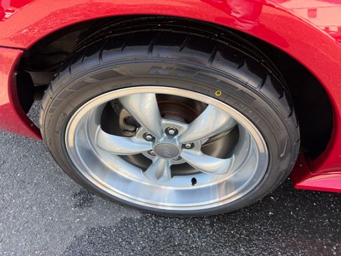 Used 2001 Ford Mustang GT Convertible RWD image 38