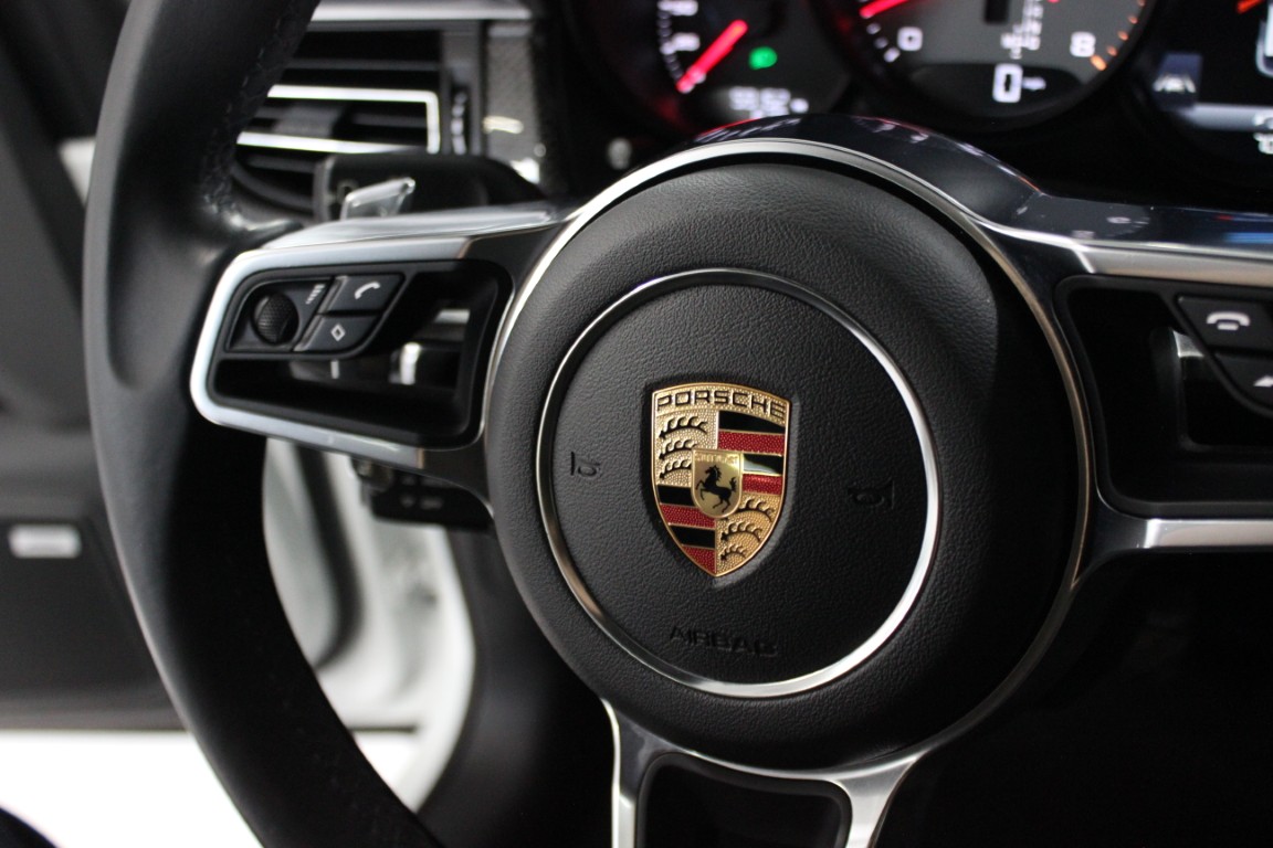 Used 2020 Porsche Macan S AWD/4WD image 26