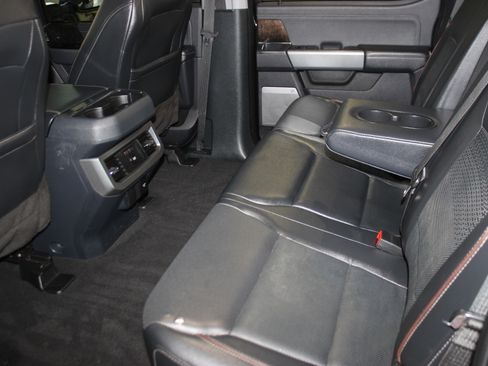 Used 2023 Ford F250 Lariat image 33