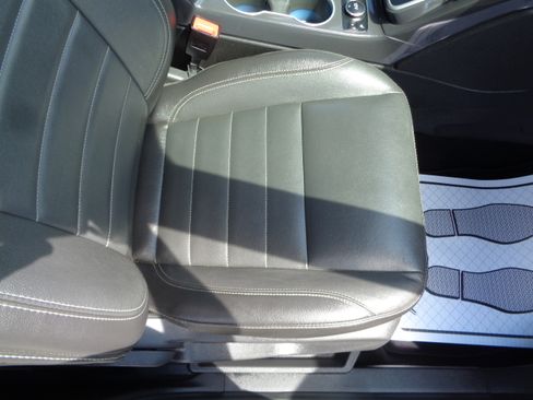 Used 2014 Ford Escape Titanium image 36