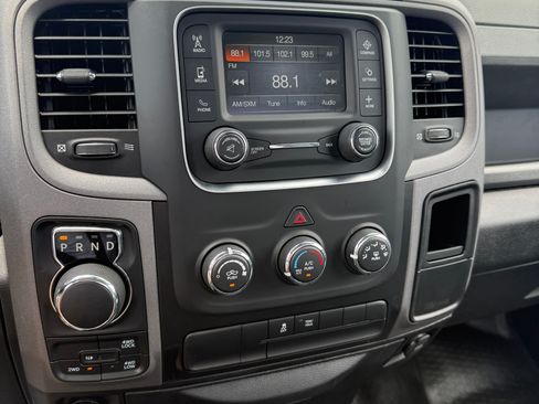 Used 2017 RAM 1500 4x4 Regular Cab Tradesman image 12