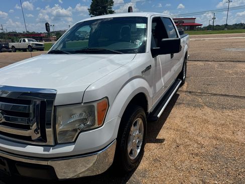 Used 2010 Ford F150 2WD SuperCrew image 2