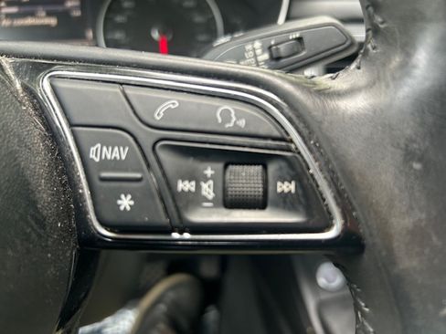 Used 2017 Audi A4 2.0T Premium quattro Sedan AWD/4WD image 10