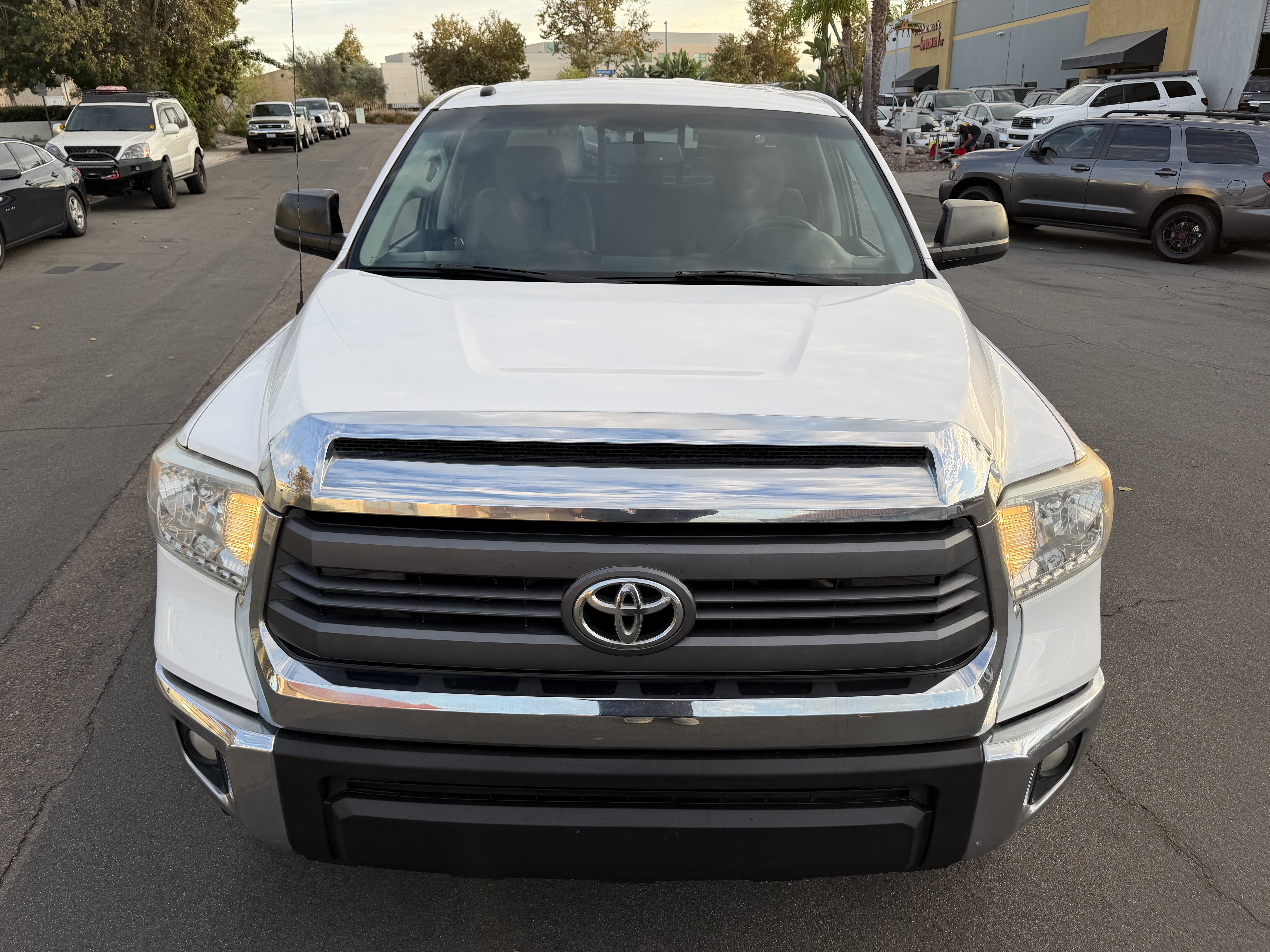 Used 2015 Toyota Tundra 4x4 SR5 w/ TRD Off-Road Pkg image 14