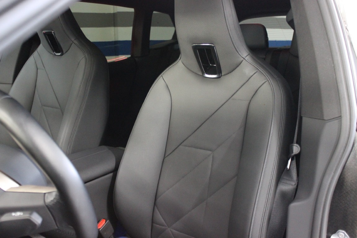 Used 2024 BMW iX xDrive50 AWD/4WD image 33