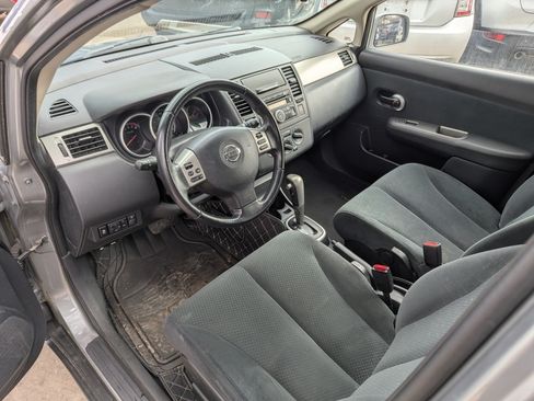 Used 2012 Nissan Versa 1.8 S image 5