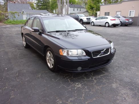 Used 2007 Volvo S60 2.5T FWD image 3