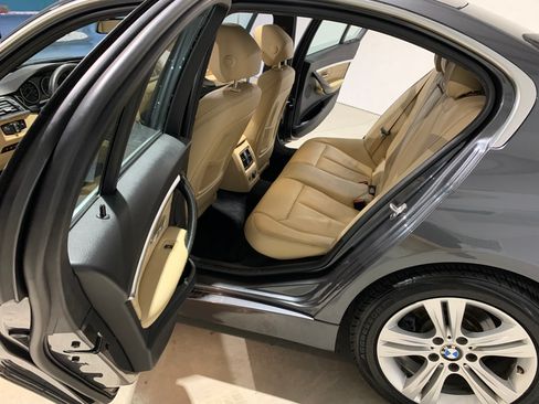 Used 2017 BMW 330i xDrive w/ Driver Assist image 12