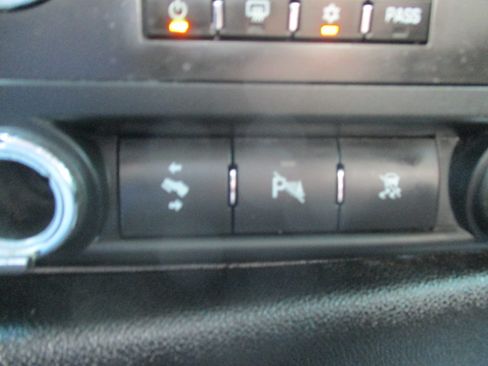 Used 2011 Chevrolet Silverado 2500 LT image 48