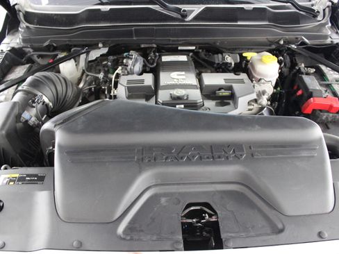 Used 2019 RAM 3500 Tradesman image 13