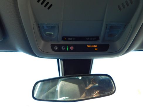 Used 2019 Chevrolet Malibu LT image 20